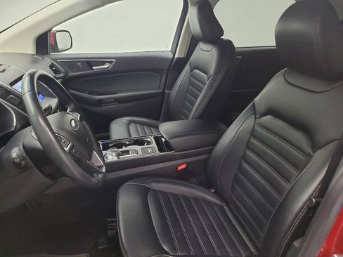 Used 2020 Ford Edge SEL w/ Convenience Package image 17