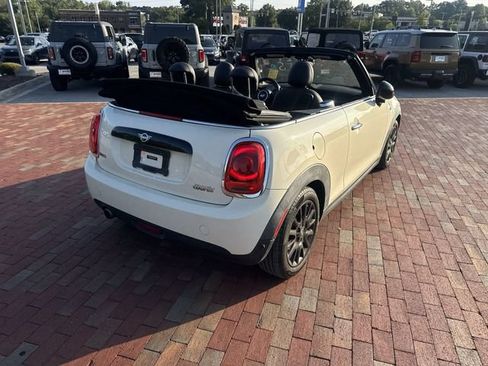 Used 2019 MINI Cooper Convertible w/ Signature Upholstery Package FWD image 14