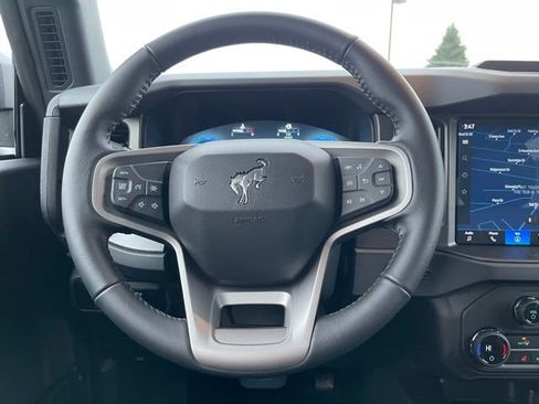 New 2025 Ford Bronco Big Bend w/ Black Diamond Package AWD/4WD image 15