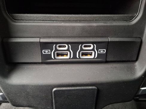 Used 2023 RAM 1500 Big Horn AWD/4WD image 12