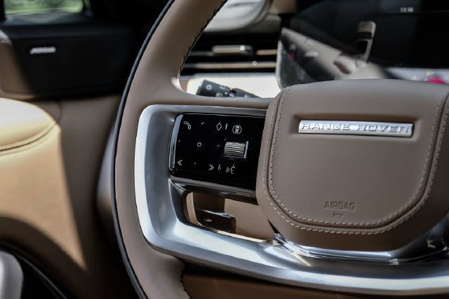 New 2026 Land Rover Range Rover SE AWD/4WD image 22