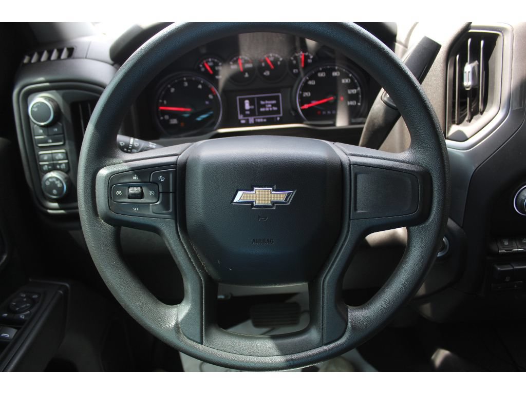 Used 2024 Chevrolet Silverado 2500 Custom w/ Custom Value Package AWD/4WD image 9