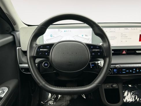 Used 2024 Hyundai Ioniq 5 SEL AWD/4WD image 13