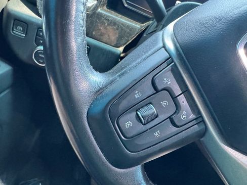Used 2022 GMC Sierra 1500 SLT w/ X31 Off-Road Package AWD/4WD image 21