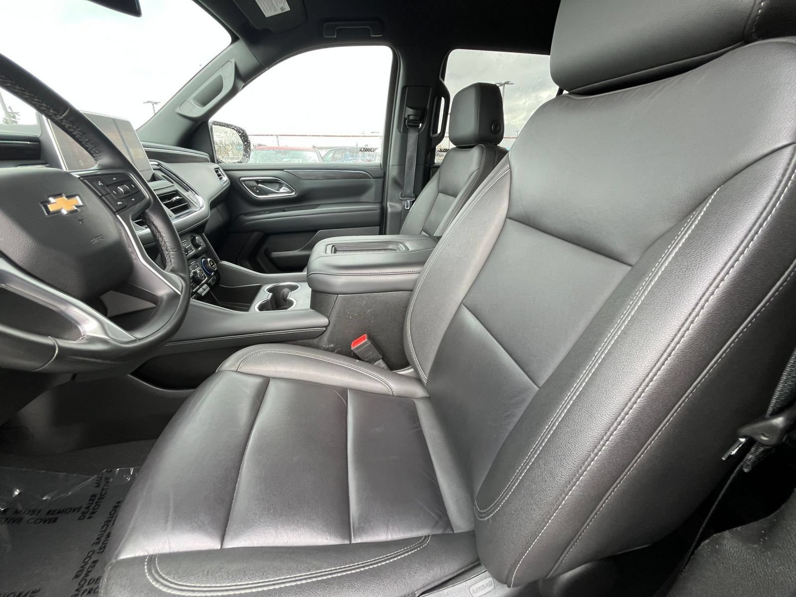 Used 2024 Chevrolet Tahoe LT w/ Luxury Package AWD/4WD image 29