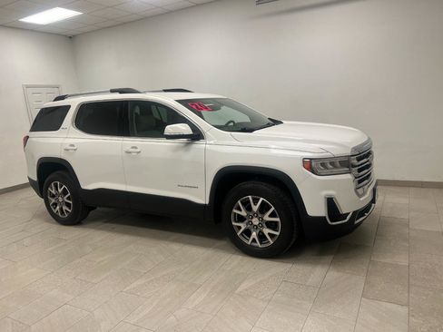 Used 2020 GMC Acadia SLT w/ Trailering Package AWD/4WD image 3