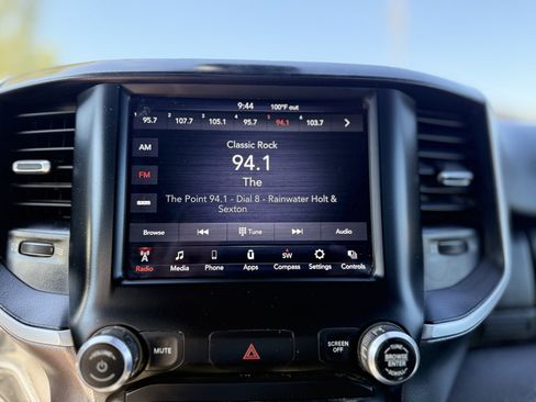 Used 2021 RAM 1500 Big Horn AWD/4WD image 35