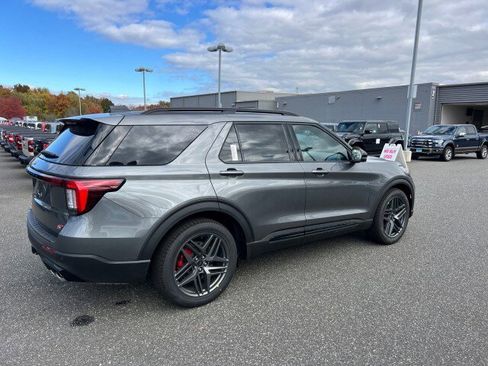 New 2026 Ford Explorer ST w/ Sun And Sound Package AWD/4WD image 5