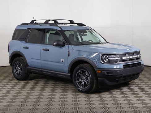Used 2023 Ford Bronco Sport Big Bend w/ Convenience Package AWD/4WD image 2
