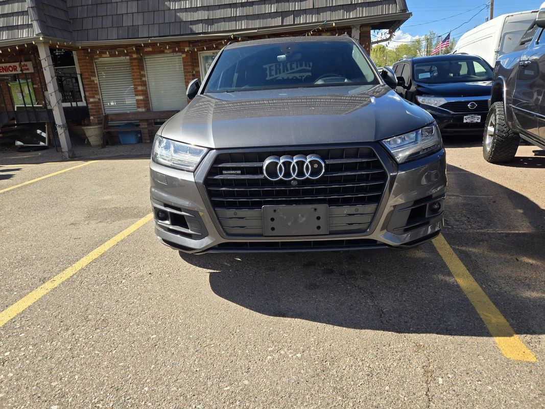 Used 2018 Audi Q7 3.0T Prestige w/ Prestige Package AWD/4WD image 3