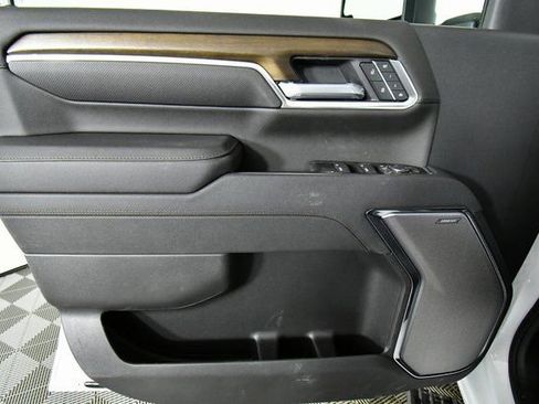 New 2026 Chevrolet Silverado 3500 High Country w/ Technology Package AWD/4WD image 22