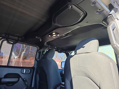 Certified 2021 Jeep Wrangler Unlimited Sport image 15