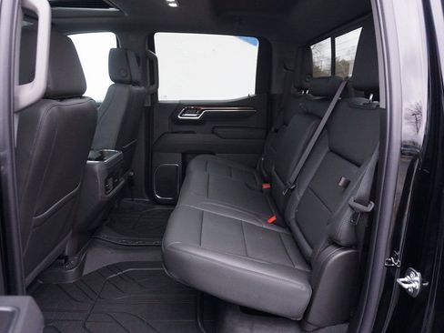 New 2026 Chevrolet Silverado 1500 RST w/ Dark Appearance Package image 11