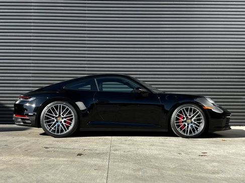 Certified 2024 Porsche 911 Carrera 4S image 8