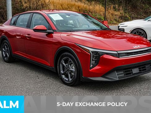 Used 2025 Kia K4 LXS image 4