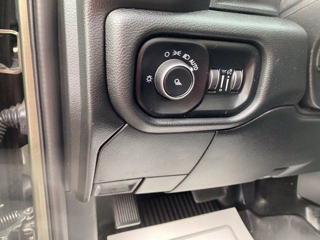 Used 2020 RAM 3500 Tradesman AWD/4WD image 23