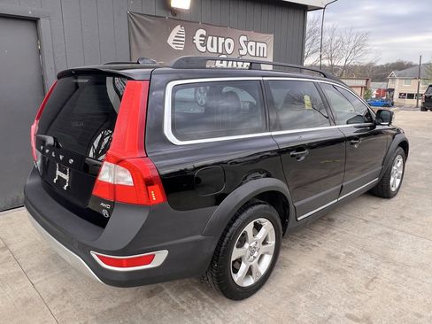 Used 2011 Volvo XC70 3.2 AWD/4WD image 8