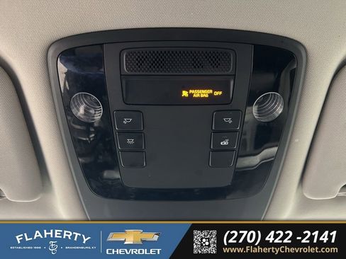 Used 2022 Kia Carnival LX image 30