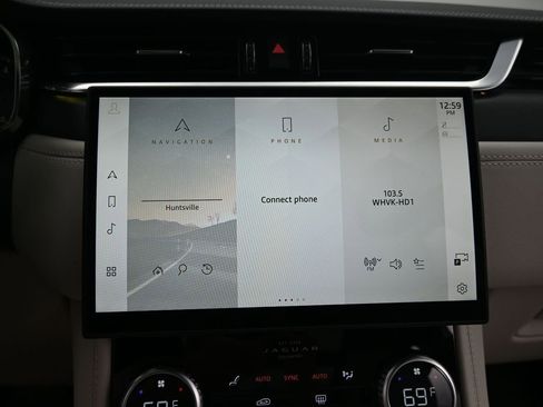 Used 2026 Jaguar F-PACE R-Dynamic S image 24