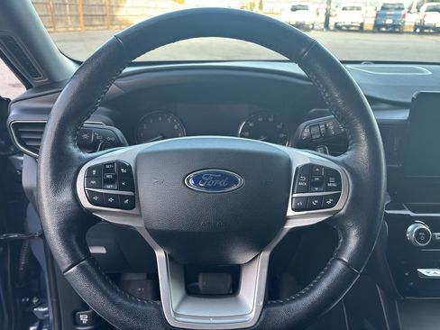 Used 2021 Ford Explorer Limited w/ Class III Trailer Tow Package image 21