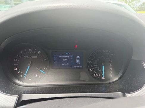 Used 2012 Ford Edge SEL FWD image 8