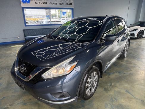Used 2017 Nissan Murano SL AWD/4WD image 5