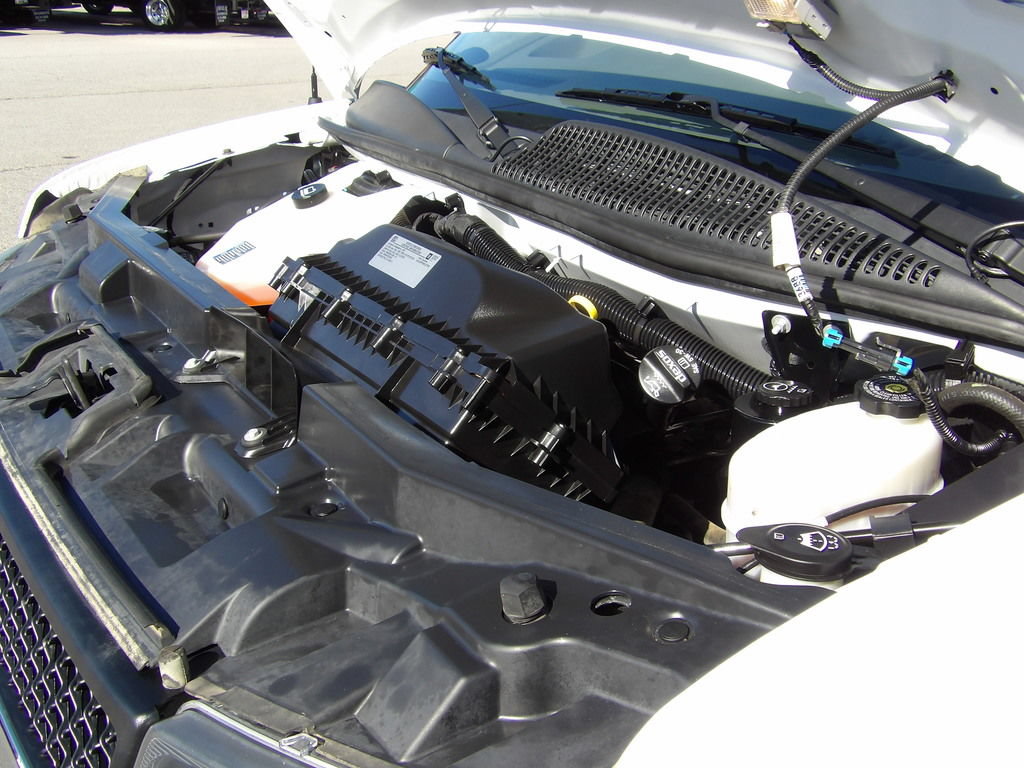 Used 2021 Chevrolet Express 3500 LT w/ LT Preferred Equipment Group RWD image 34