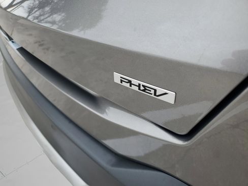 Certified 2025 Kia Sorento EX w/ EX Panoramic Sunroof Package image 30