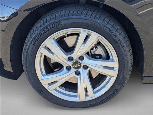 Used 2025 Audi A5 2.0T Premium w/ Convenience Package image 10