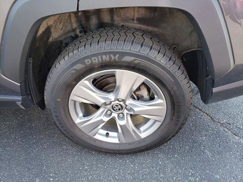 Used 2022 Toyota RAV4 XLE image 27
