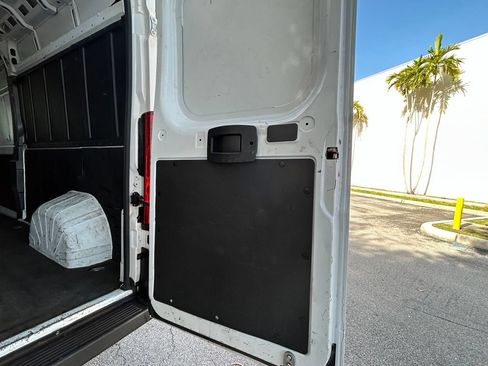 Used 2023 RAM ProMaster 2500 FWD image 36