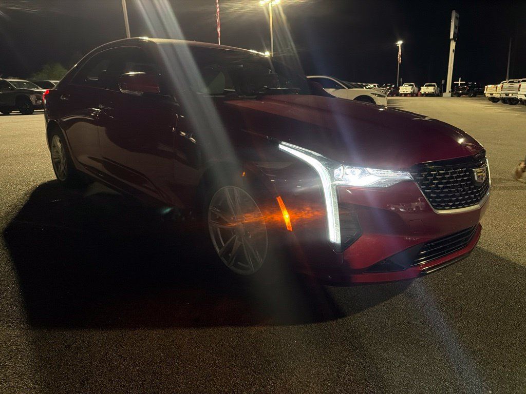 Used 2023 Cadillac CT4 Luxury RWD image 3