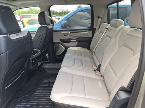 Used 2022 RAM 1500 Limited AWD/4WD image 4