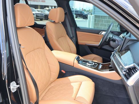 Used 2024 BMW X5 xDrive40i w/ Premium Package AWD/4WD image 30