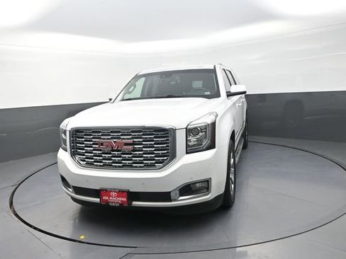 Used 2019 GMC Yukon XL Denali image 33