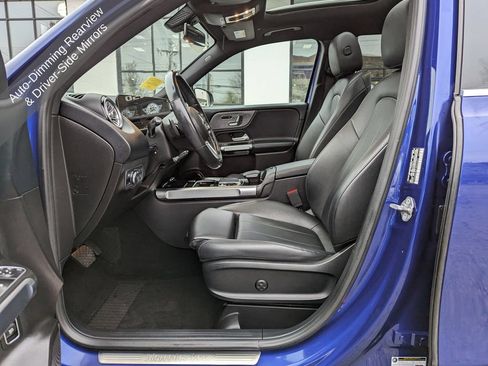 Used 2020 Mercedes-Benz GLB 250 4MATIC image 16