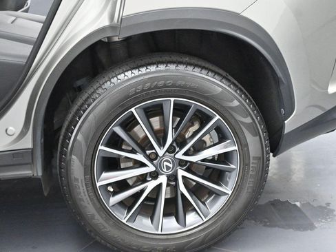 Used 2022 Lexus NX 250 FWD w/ Towing Package (2000 Lbs) image 34