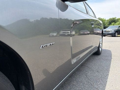 Used 2012 Dodge Charger R/T RWD image 12