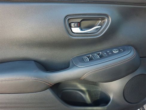 Used 2023 Honda HR-V Sport image 13