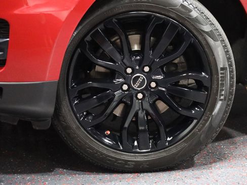 Used 2017 Land Rover Range Rover Sport SE image 21