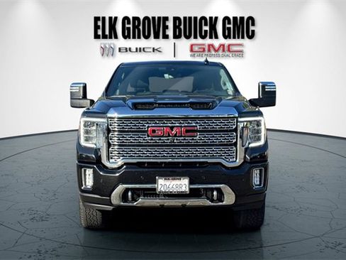 Used 2023 GMC Sierra 3500 Denali w/ Denali Black Diamond Edition image 9
