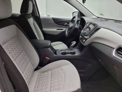 Used 2024 Chevrolet Equinox LS w/ LS Convenience Package FWD image 21