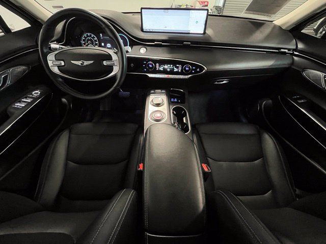 Used 2025 Genesis GV70 2.5T AWD/4WD image 17