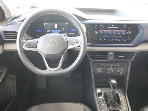 Used 2022 Volkswagen Taos SE w/ IQ.Drive SE Package AWD/4WD image 17