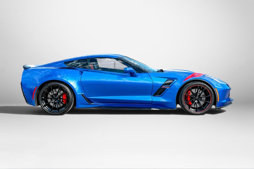 Used 2019 Chevrolet Corvette Grand Sport RWD image 5