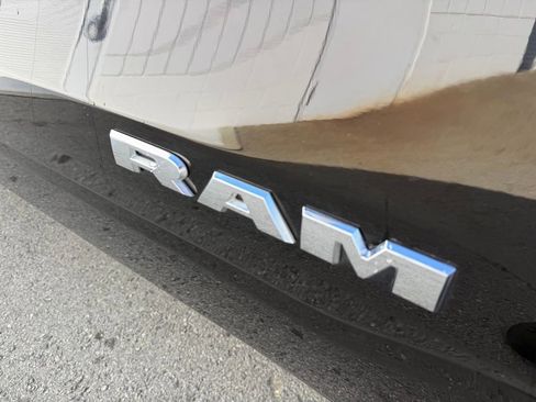 Used 2025 RAM 1500 Laramie image 10