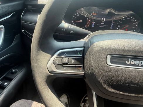 Certified 2022 Jeep Compass Latitude AWD/4WD image 18