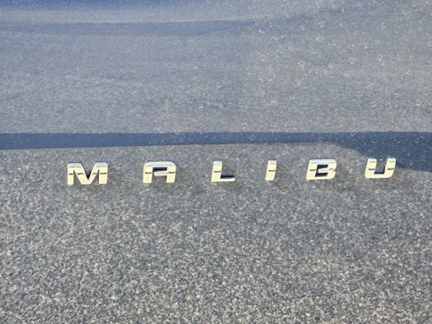 Used 2024 Chevrolet Malibu LT image 9