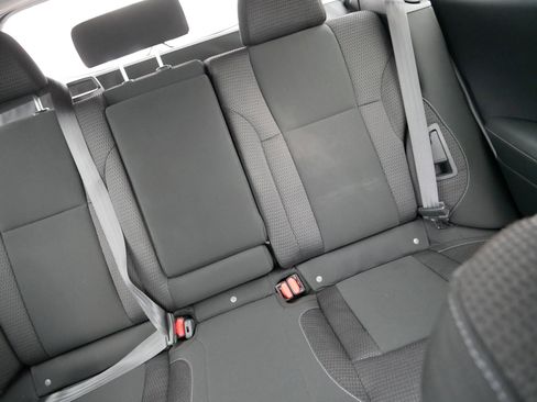 Used 2022 Subaru Outback Premium image 14