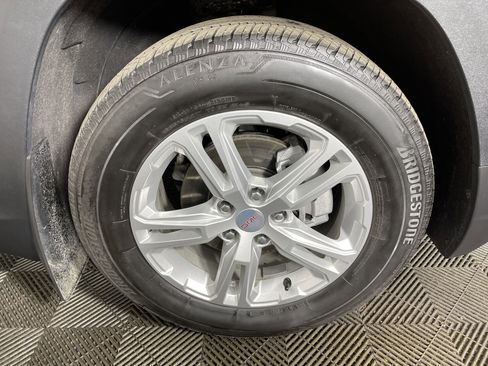 Used 2022 GMC Terrain SLE w/ Driver Convenience Package image 7